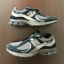 New Balance 2002R Men s Black/Gray Low Top La...