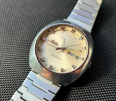 Mido Quartz  electronic 0555 6853025 ESA 9181 movement