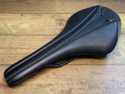 パーツ Fizik ANTARES R3 versus evo Fizik Antares Versus Evo R3 Saddle - Conte's Bike Shop