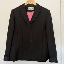 VTG Kasper Women's Classic Black Suit Jacket Size 10 Pink Lined Satin Details