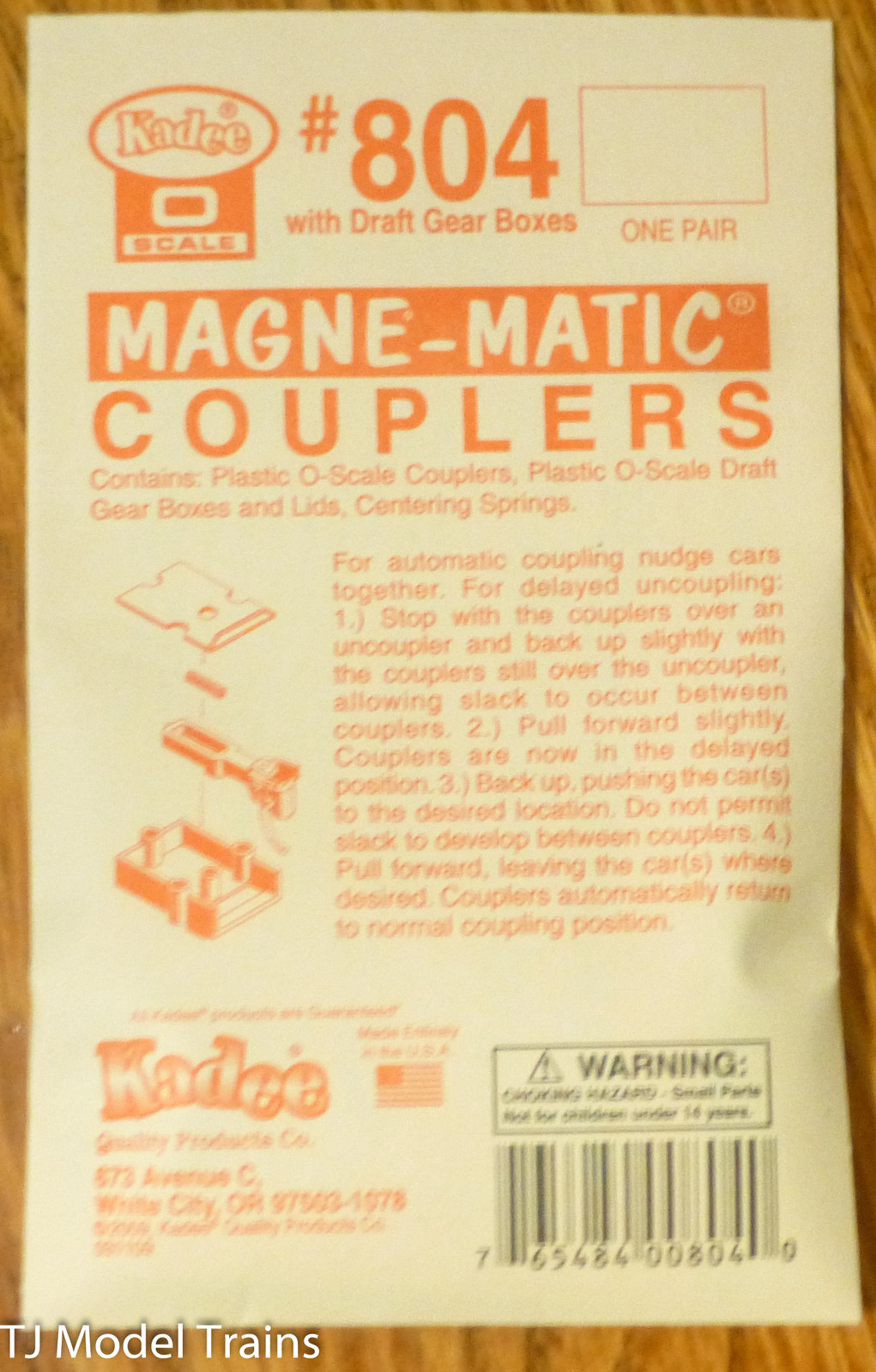 Kadee 804 (O Scale) Acetal Plastic Couplers w/Metal Springs 1 Pair