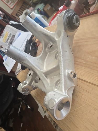 Rear Left Suspension Spindle Knuckle 22949386 For 2018-2020 Buick Regal 2.0L l4 - Foto 10 di 10