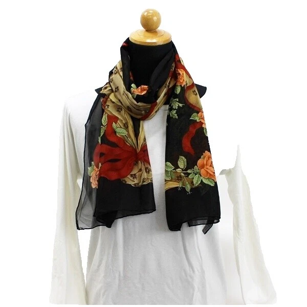 Seda Negra Salvatore Ferragamo Bufandas y estolas de Mujer