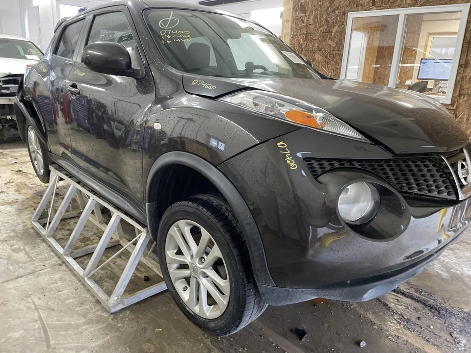 Conjunto de bomba y motor ABS usado se adapta a: montaje Nissan Juke 2013 AWD grado A Foto 4 de 4