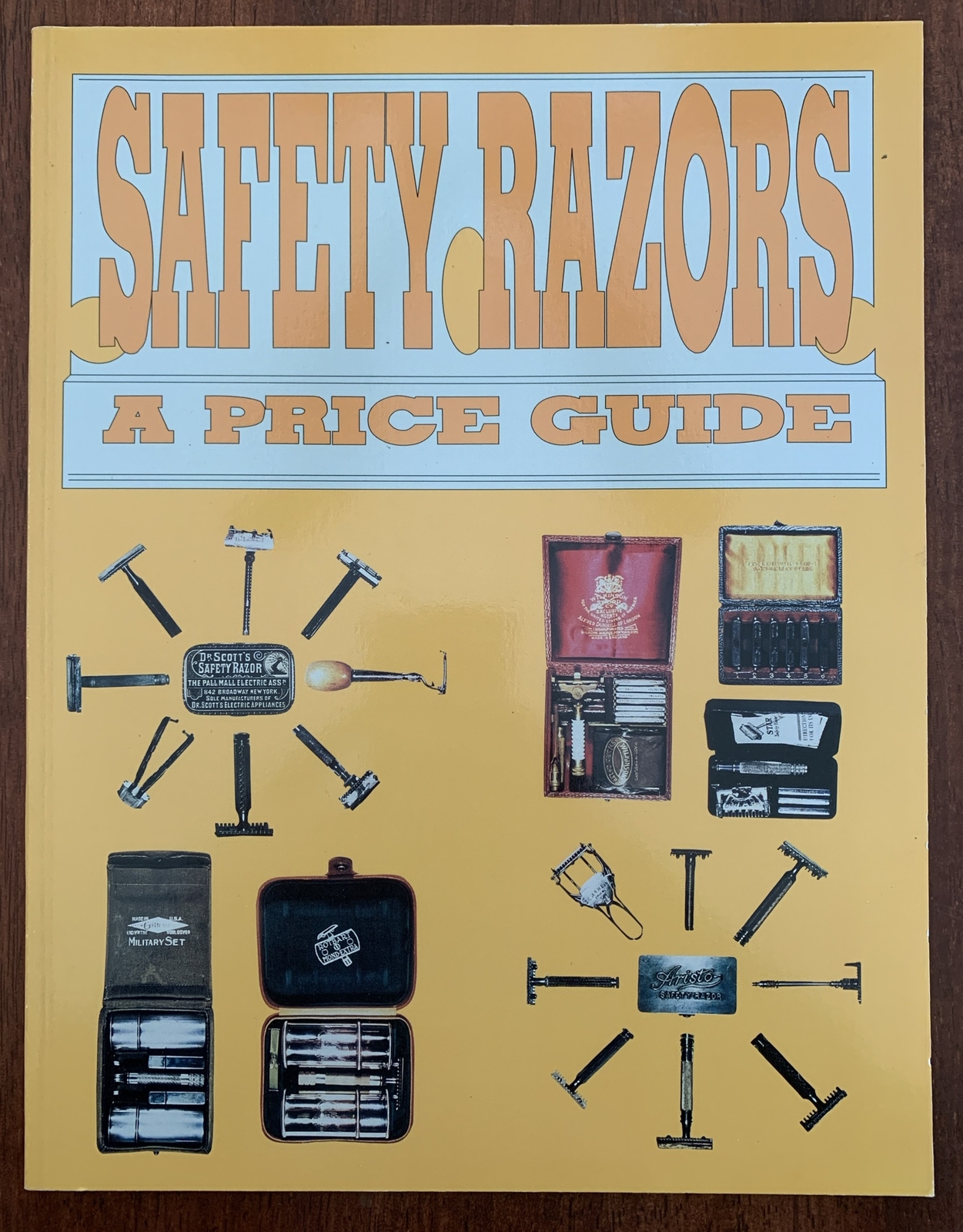 S - A Price Guide 1995-color Pages