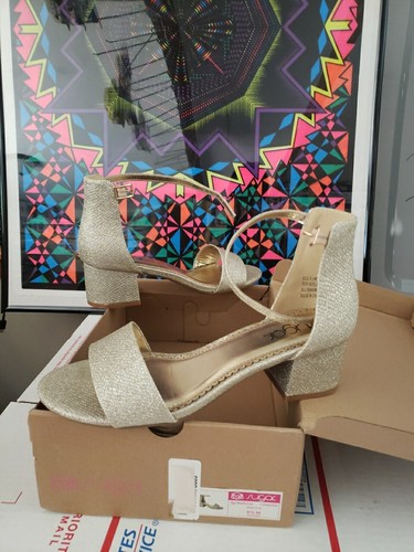 Zapatos Sugar para mujer talla 8,5 Noelle CHAMP GLIT tacón dorado punta abierta correa al tobillo #1L - Imagen 2 de 22