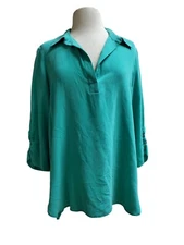 John Mark 100% Silk Shirt Women's Medium Green 3/4 Cinched Sleeve Collared Top