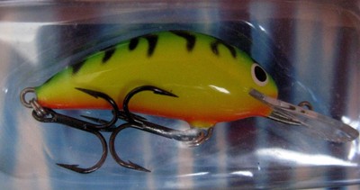 Salmo Wobbler Hornet 4F Gewicht 3g Länge 4cm Floating Tiefe 1,5-2,0m