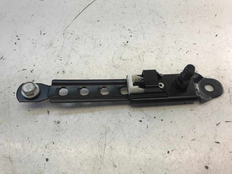 Infiniti QX70 FX50 FX35 2009-2017 ajuste de altura del cinturón de seguridad delantero derecho OEM Foto 2 de 4