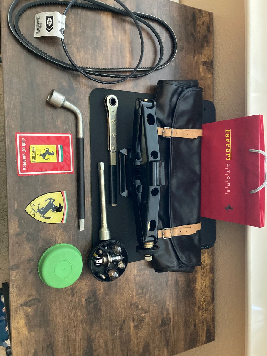 Ferrari 308-Gt-4 -Mondale- Jack Kit with bag and Factory