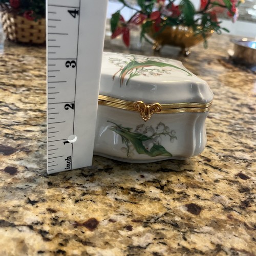limoges Big Jewelry boxe vintage Hand Painted Green Flower - 第 7/7 張圖片
