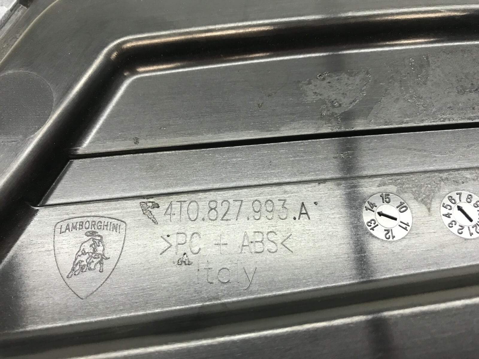 LAMBORGHINI HURACAN DRIVER LEFT LH SIDE UPPER QUARTER PANEL COVER OEM 4T0827993A
