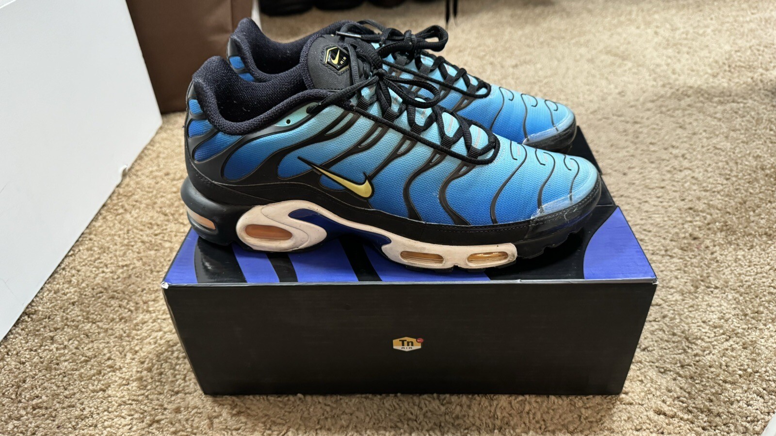 hyper blue tns