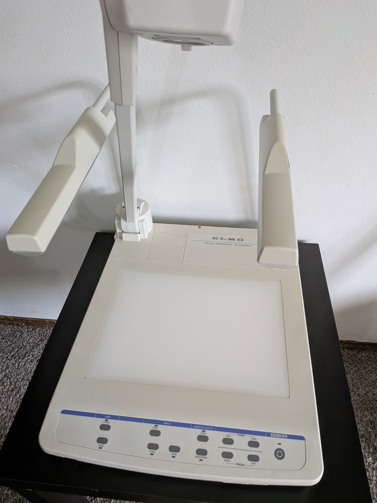 Elmo Visual Presenter  HV-5000 XG Tested W/ Remote