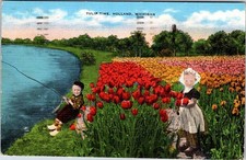 Postcard PEOPLE SCENE Holland Michigan MI a/01 AO6702