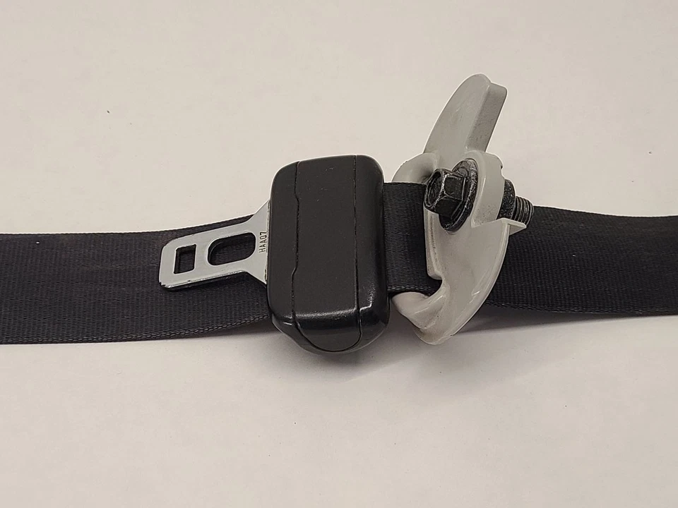 2016 2017 2018 2019 2020 KIA SORENTO Seat Belt Front Driver Retractor  Foto 4 de 4