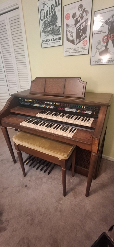 lowrey organ used