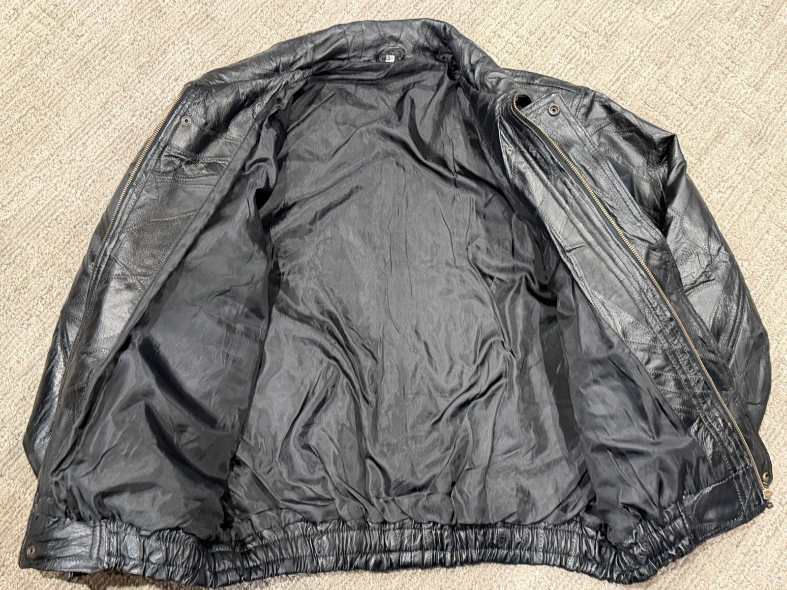 BLACK LEATHER PATCHWORK FRONT ZIP BOMBER JACKET C… - image 4