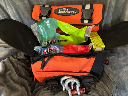 ARB Essentials Recovery Kit – Snatch Block, Straps, Shackles, Bag - FREE USPS