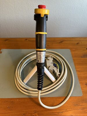 IDEC Zustimmtaster