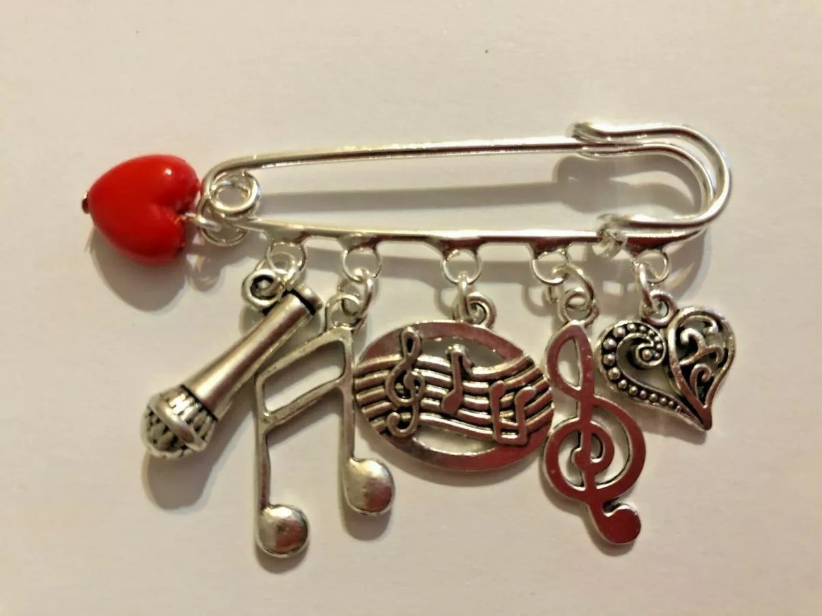 Kilt pin brooch deals