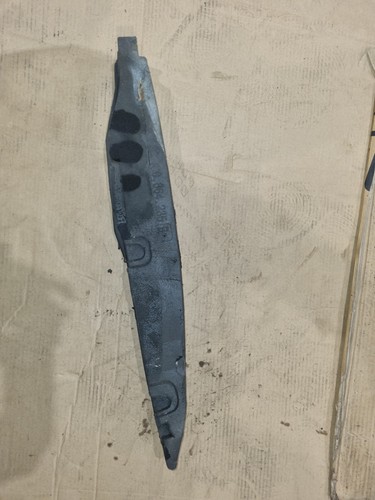 3C0864235B VW Passat B6 3C Kotflügel Dämpfung