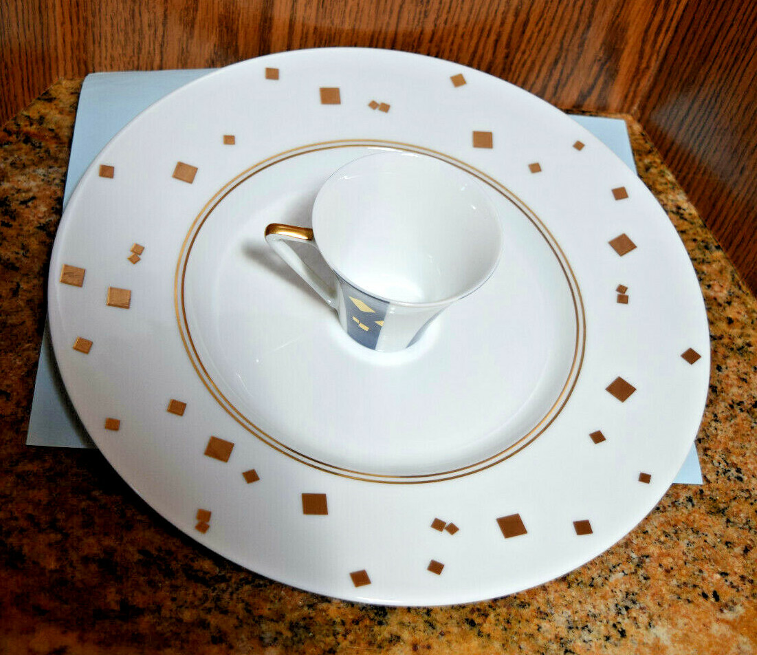 DInner Plate & cup Philippe Deshoulieres Limoges France Calypso