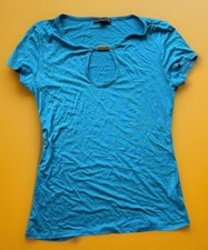 G by Guess Womens Top Shirt  Short Sleeve Turquoise Size M Silvertone Accent