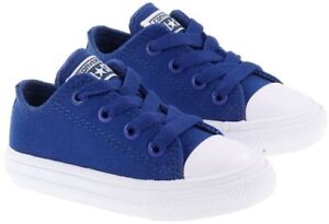 chuck taylor 2 azules