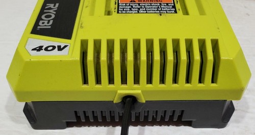 Ryobi 40V OP401 Caricabatteria agli ioni di litio 72 Watt usato - Foto 5 di 7