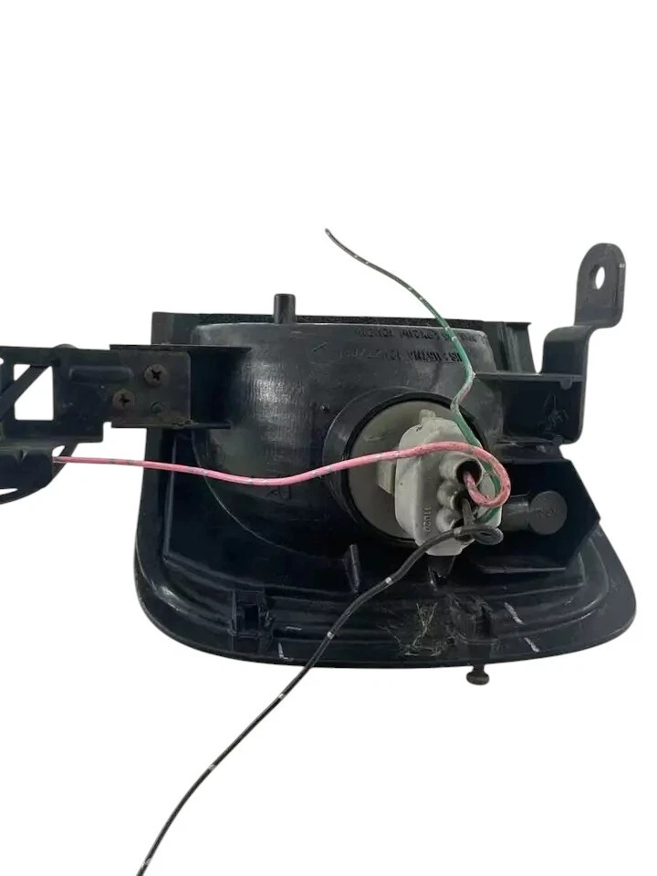 Lámpara de estacionamiento señal de giro para guardabarros delantero derecho compatible con 00-04 Isuzu Rodeo OEM 8972600131 Foto 4 de 4