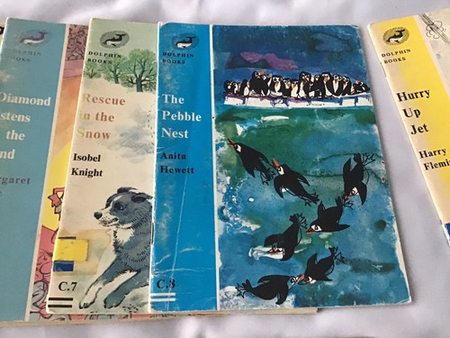 Vintage 1970s Early Reading Dolphin Books x 27 - Picture 7 of 17