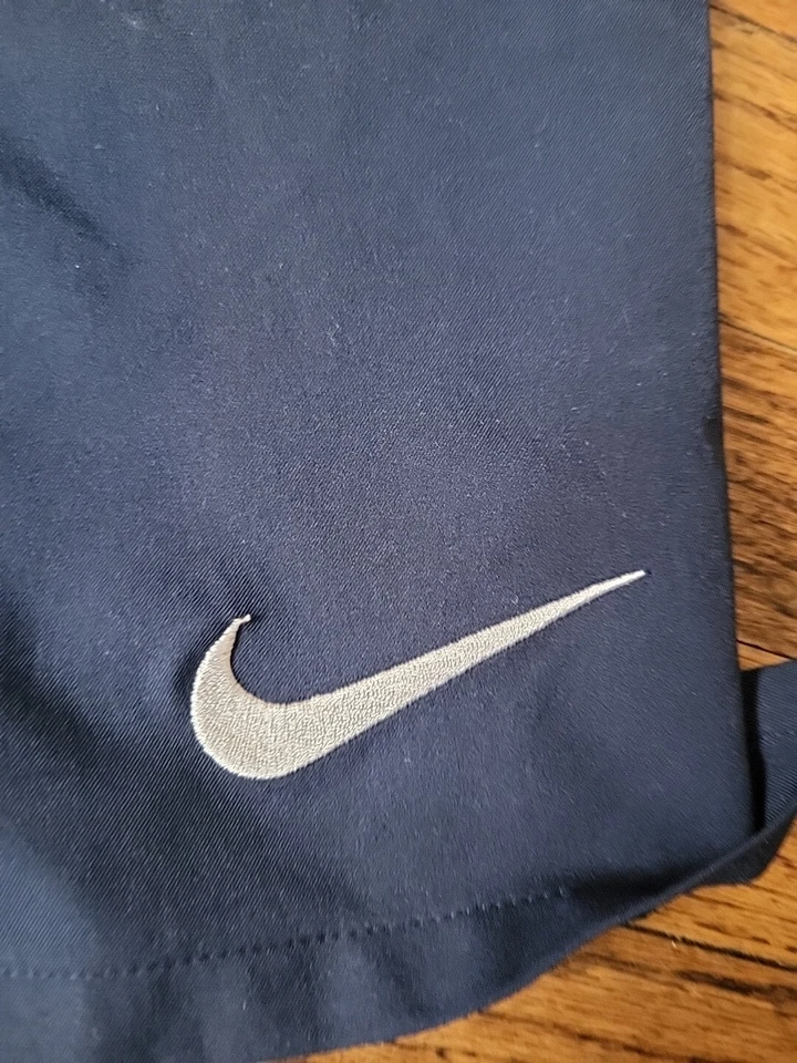 Manchester United 2013 2014 Mens Shorts - Image 2 of 4