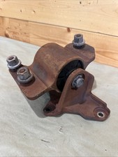 2011-2016 Ford F250 SD 6.2L Left Side Engine Support Insulator Mount BC3Z-6038-A