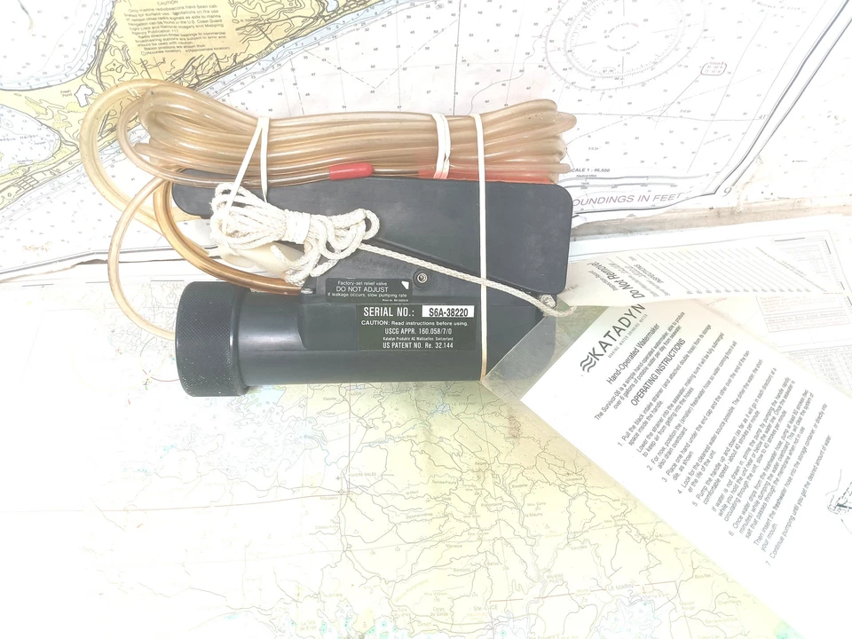 Tienda de reventa de navegantes de TX 2502 1571.02 SOBREVIVIENTE-06 MÁQUINA DE AGUA OPERADA A MANO Foto 2 de 4