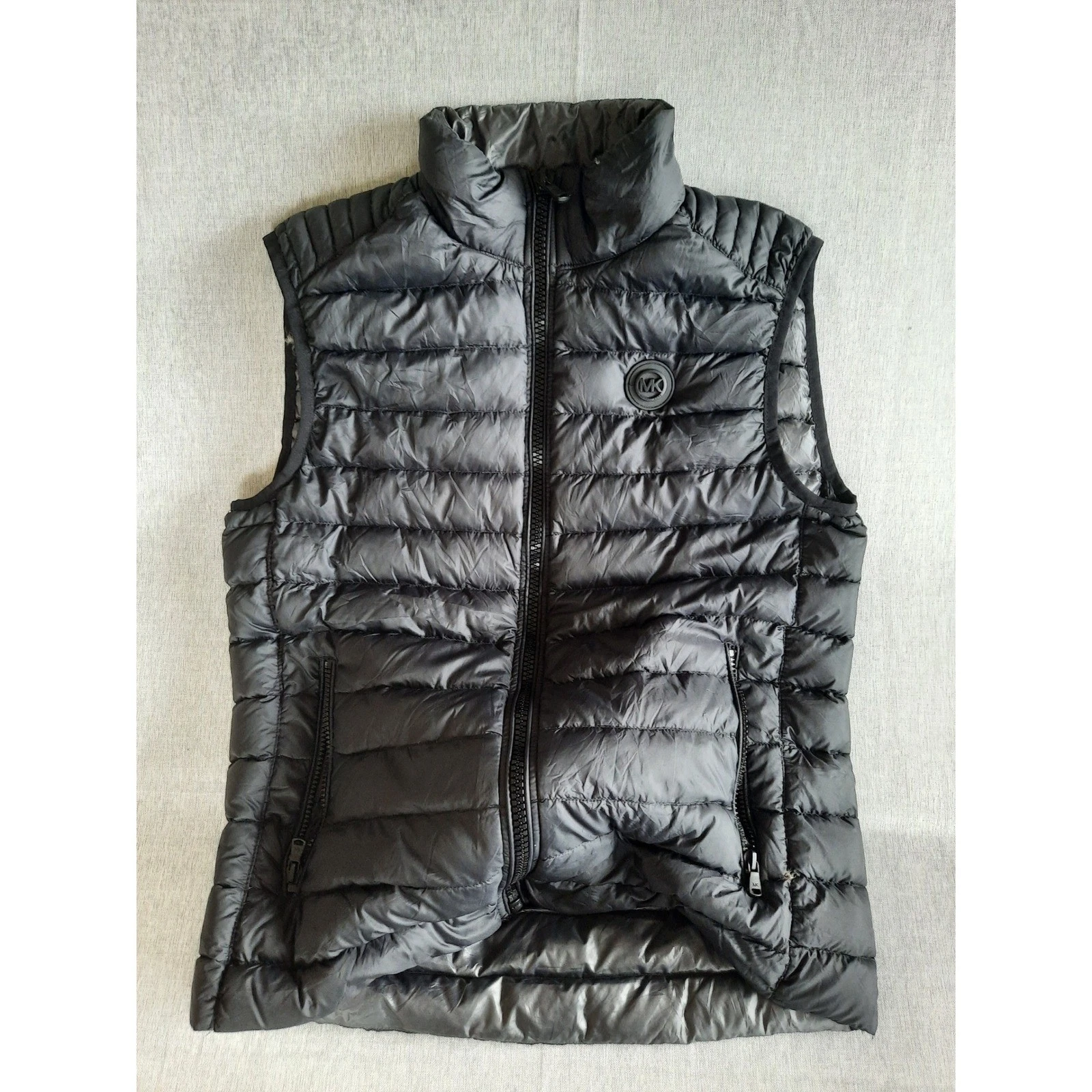 Michael Kors Men Small Puffer Vest Lightweight Packable Quilted Full Zip Jacket
Opens in a new windo