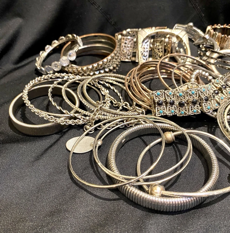 Большой лот серебряных тонированных браслетов и браслетов 1 фунт 4 унции смешанная эмаль цепочка Ect - Изображение 3 из 4