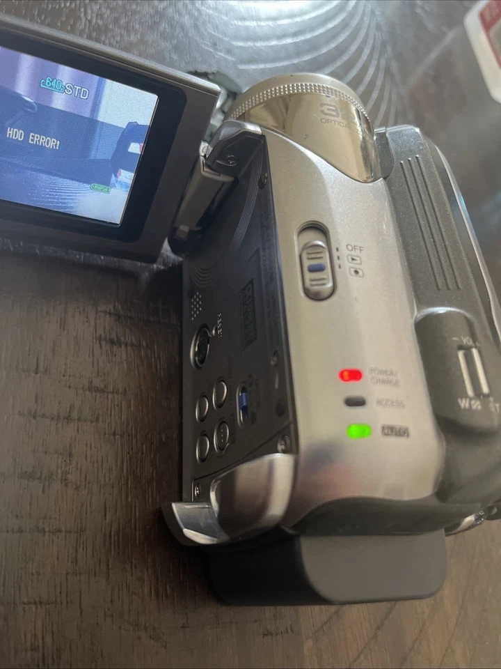 JVC Everio GZ-MG21U 20GB Hard Disk Drive Camcorder Tested - Image 4 of 4