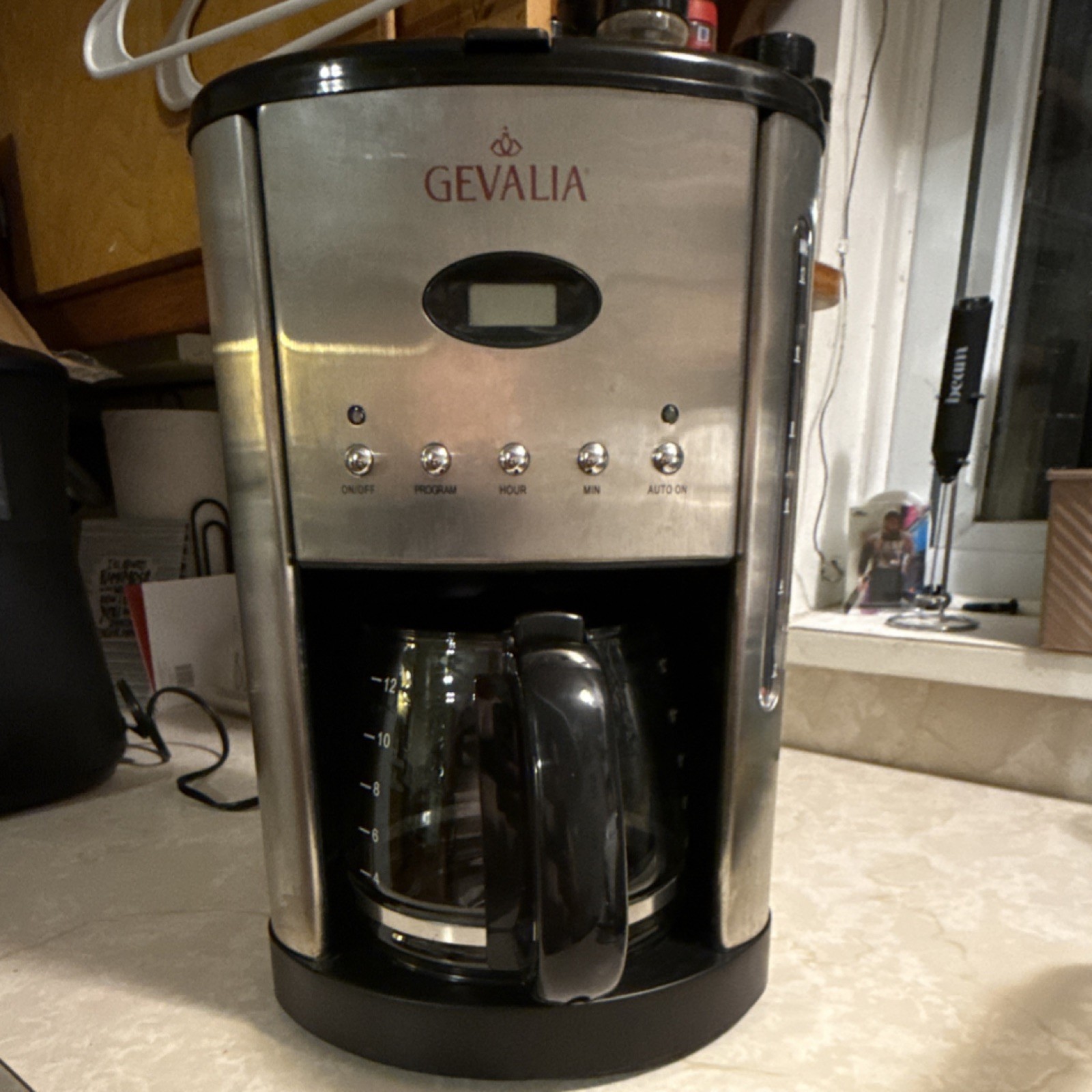 Gevalia 12 Cup Filter Coffee Machine CM-500B CM-500W Programmable Silver Black