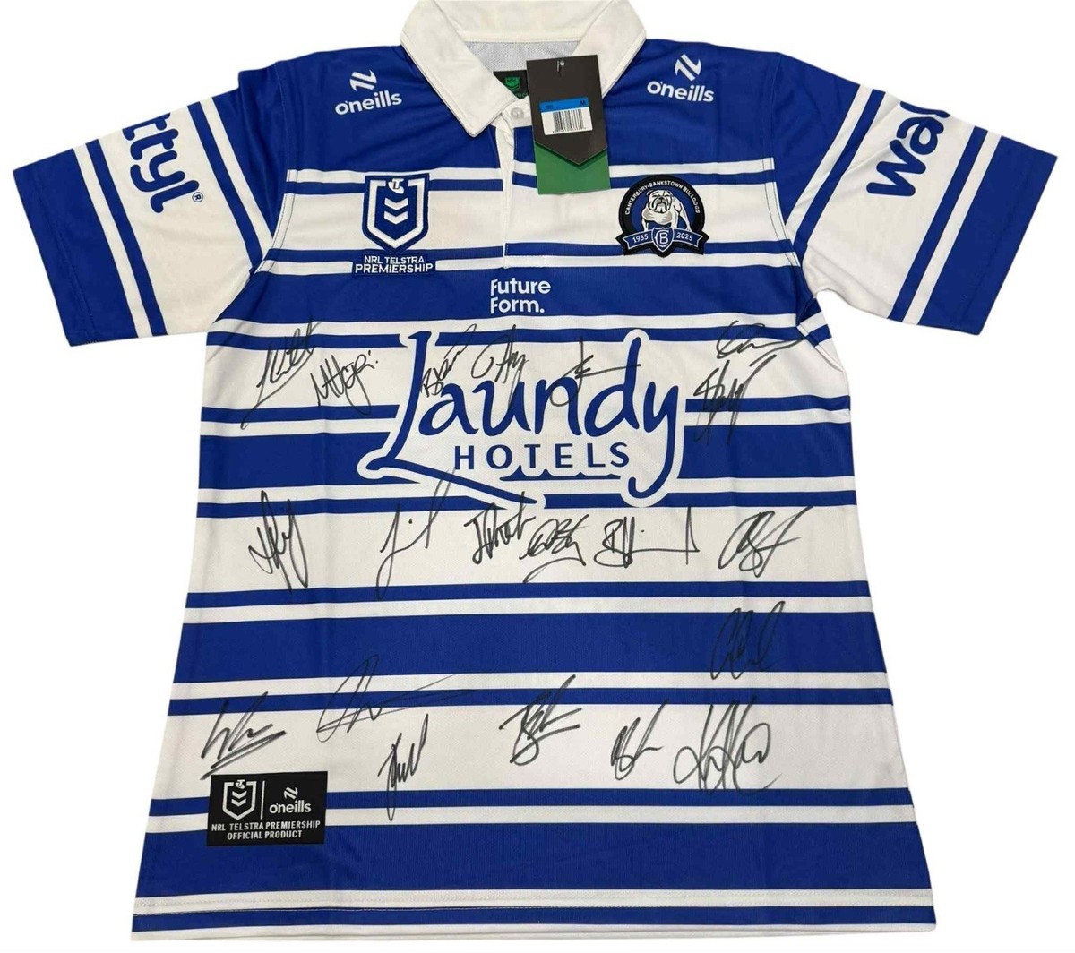 CANTERBURY BULLDOGS Team Signed 2025 Heritage Jersey with COA *WOW