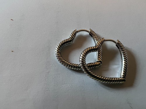 GENUINE PANDORA SILVER ASYMMETRICAL SMALL HEART HOOP EARRINGS S925 ALE - Picture 2 of 2