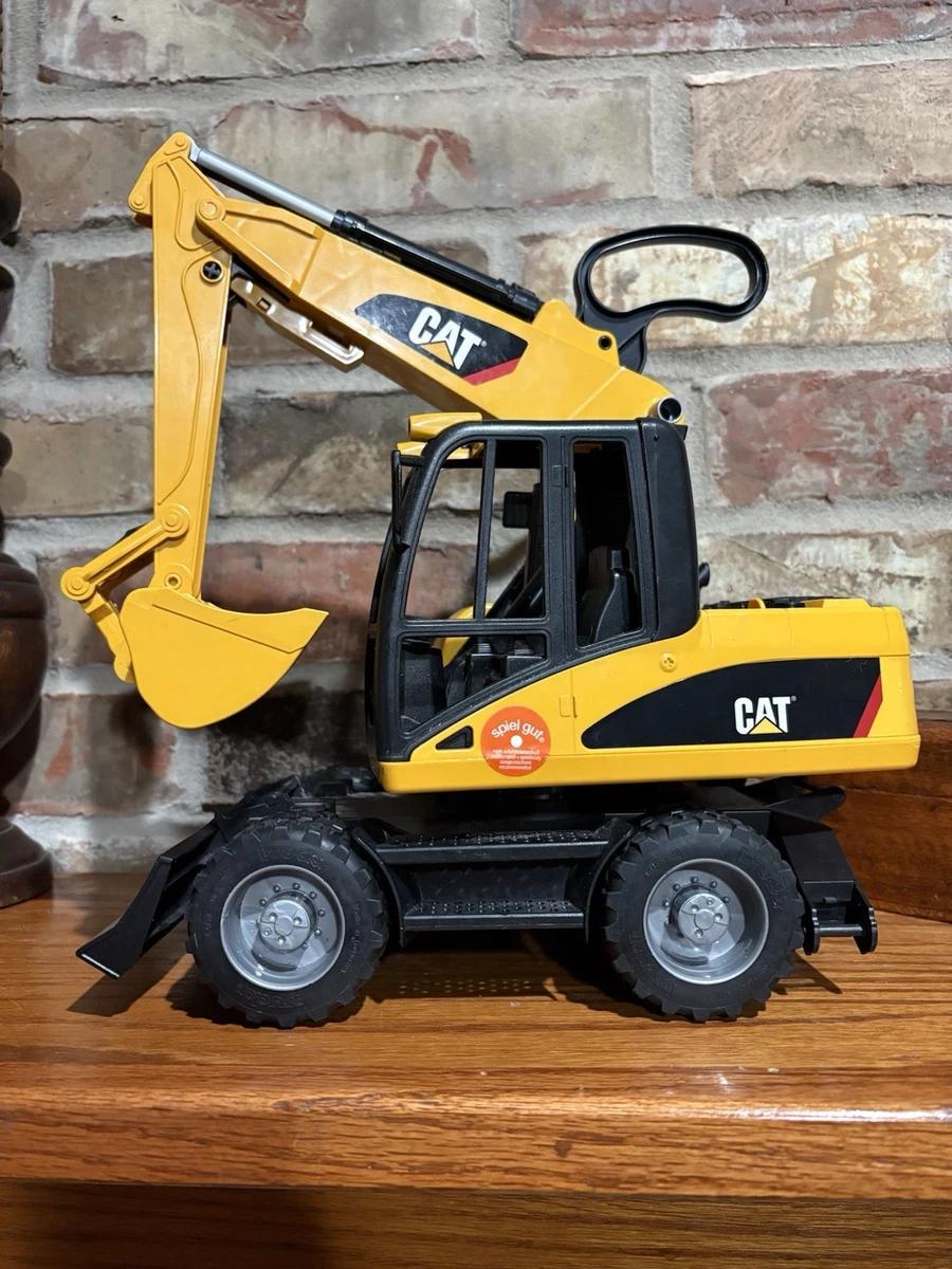 BRUDER Contemporary Manufacture Diecast CAT Excavators for sale | eBay
