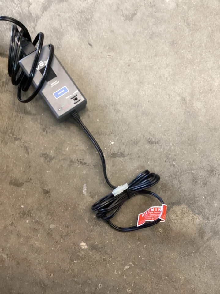 Used Vex robotics smart charger V2 276-2519 - Image 3 of 4