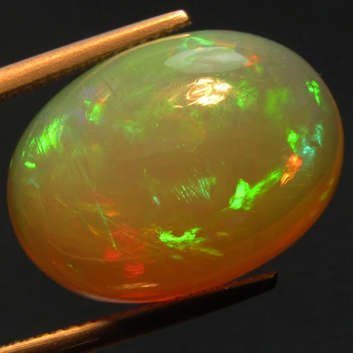 15.35Cts Natural Earth Mined White Ethiopian Opal 20.4x14.7mm Loose Gemstone - Image 2 of 4