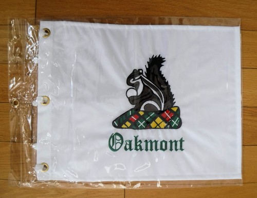 NEW Official Merchandise Oakmont Country Club Embroidered Golf Pin Flag - Picture 4 of 4