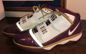nike lebron 3 christ the king
