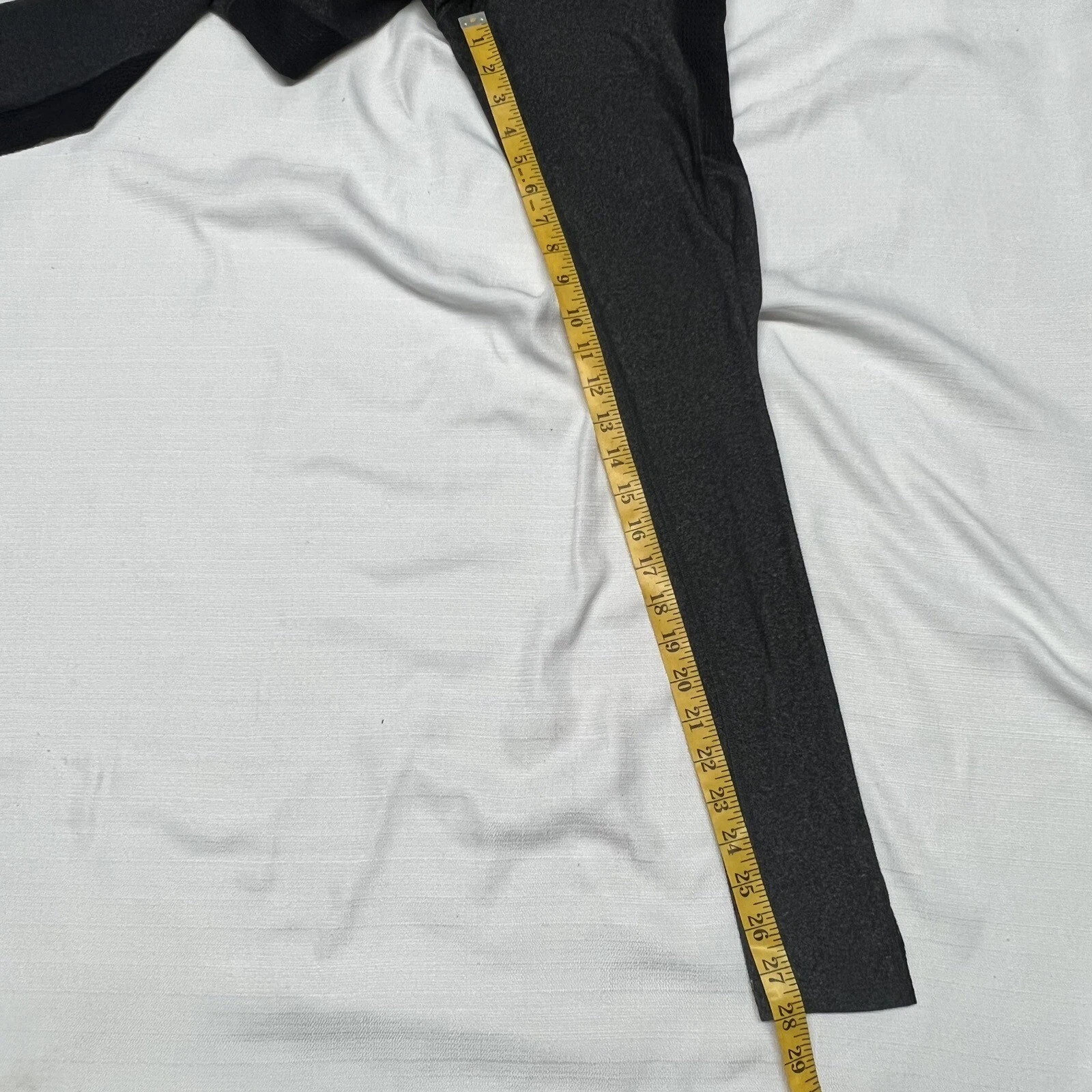 beyond-yoga vysokým pasem po celé délce černé síťované kapsy leggings