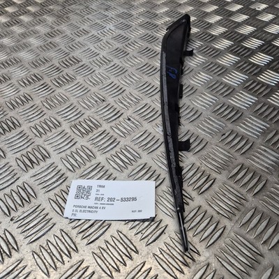 Porsche Macan 4 Ev 2024-2026 Trim 31 front right side 95c837152