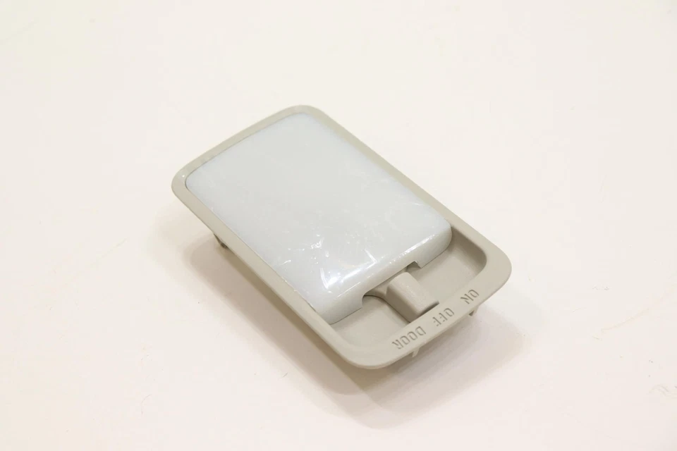 Luz interior Nissan Pathfinder 2024 26410-3ja0a Foto 3 de 4