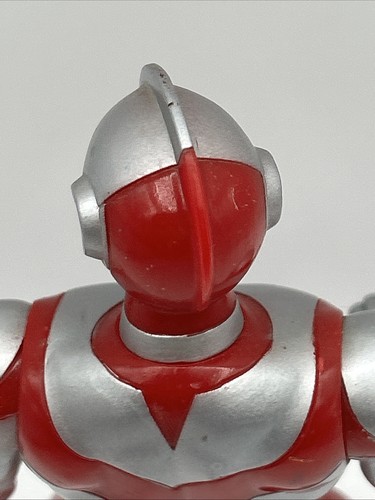 VINTAGE Bandai 1990 ULTRAMAN GREAT Ultraman Series Figure Red and Silver - Picture 10 of 19